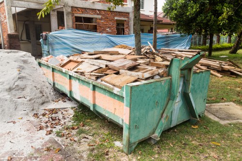 Clutter-free living space after flat clearance in Uxbridge